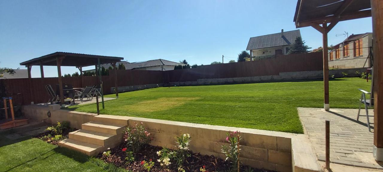 Grand Apartmanhaz Gyenesdiás المظهر الخارجي الصورة