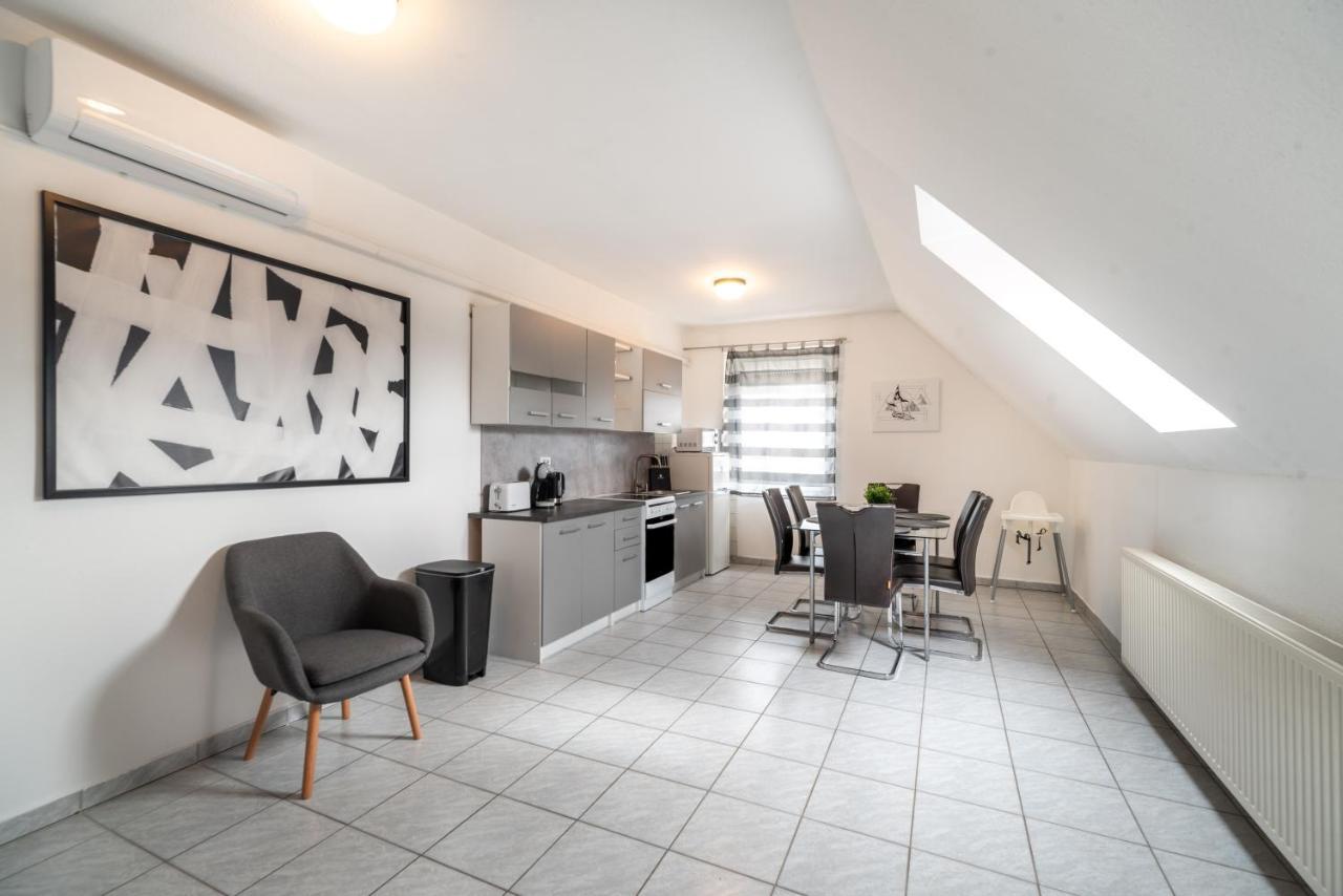 Grand Apartmanhaz Gyenesdiás المظهر الخارجي الصورة